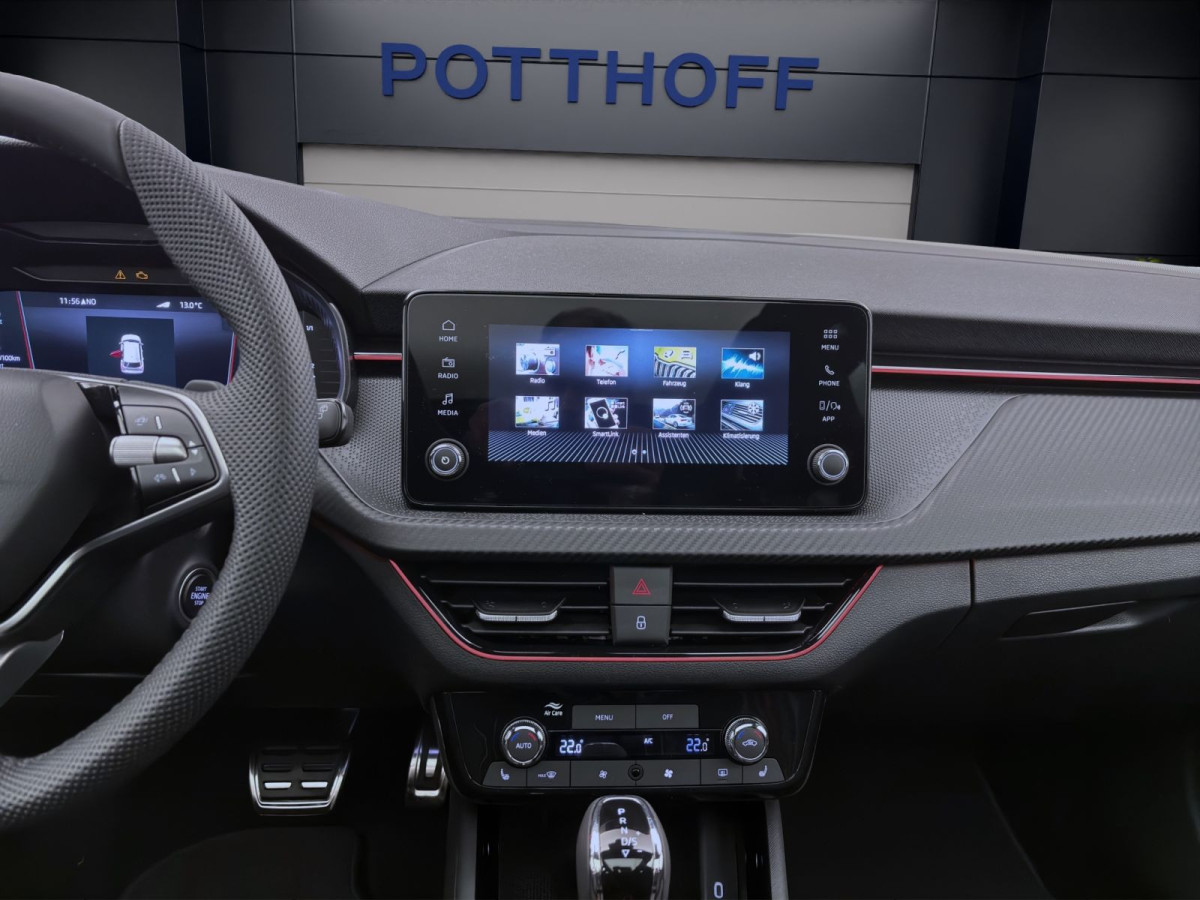 Thumb 13: Škoda KAMIQ MONTE CARLO DSG PANO KAM LED SHZ 17" SMARTLINK