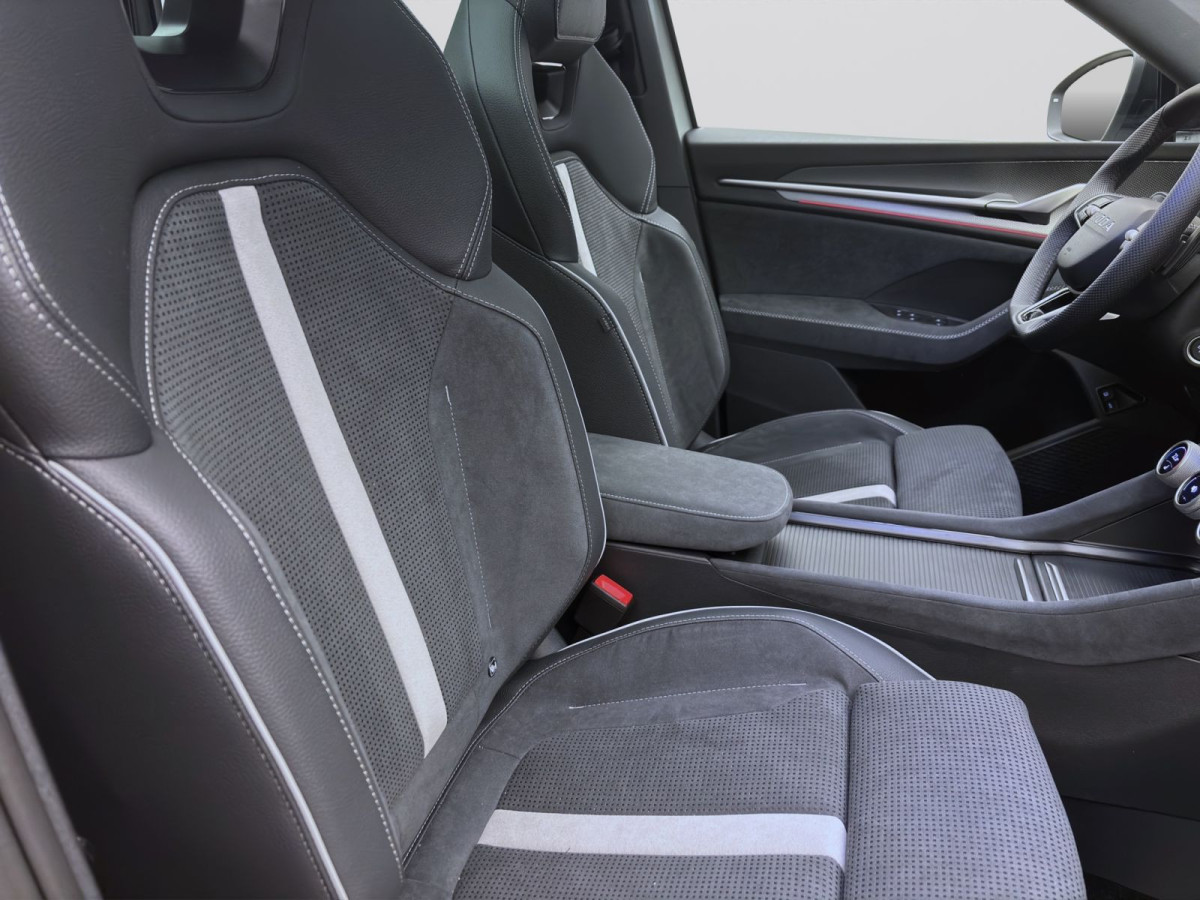 Thumb 15: Škoda KODIAQ iV SPORTLINE AHK PANO 20" NAV+ ASSISTENZ+ KOMFORT+