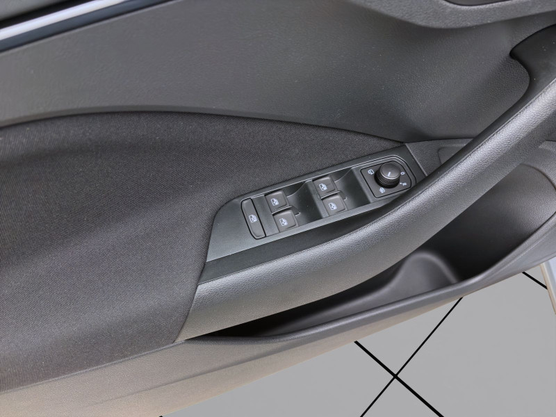 Bild 9: Škoda SCALA SELECTION DSG NAV LED PDC WINTER+ SMARTL