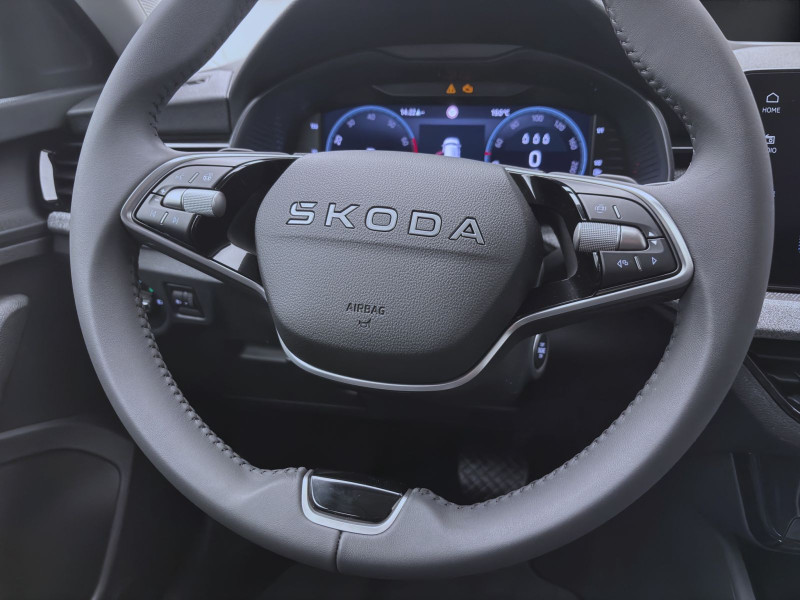 Bild 11: Škoda SCALA SELECTION DSG NAV LED PDC WINTER+ SMARTL