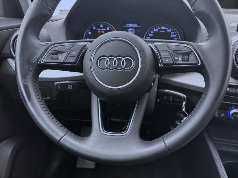 Bild 12: Audi Q2 30 TFSI NAVI SITZHZG PDC KLIMA LED