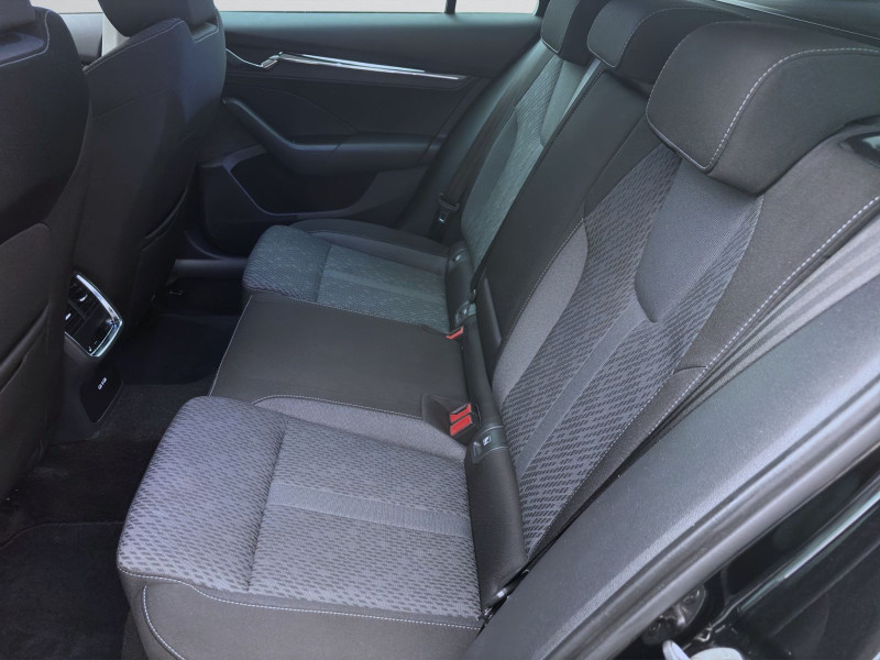 Bild 15: Škoda Octavia Combi 2.0 TDI DSG STYLE STDHZG NAVI PDC SITZHZG