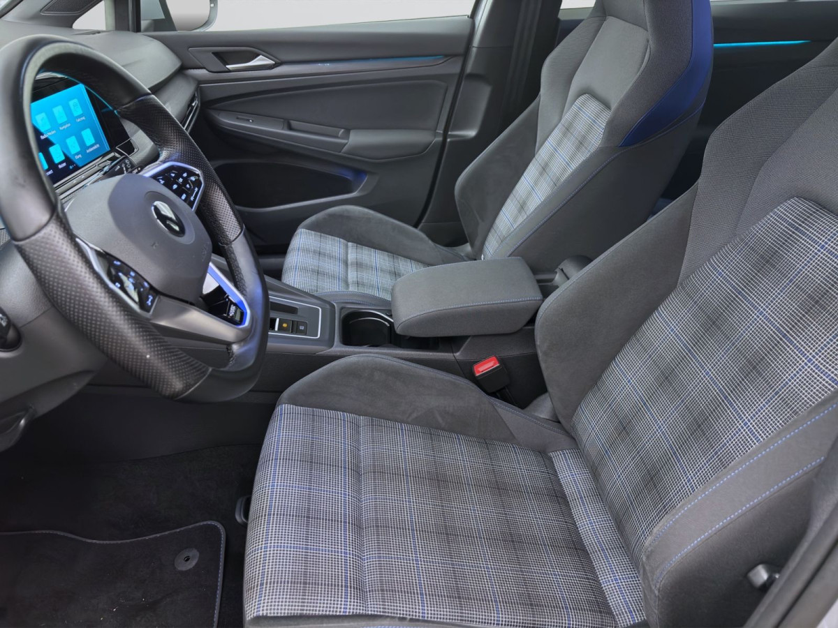 Thumb 9: Volkswagen Golf 1.4 TSI eHybrid DSG GTE NAVI SITZHZG PDC LED