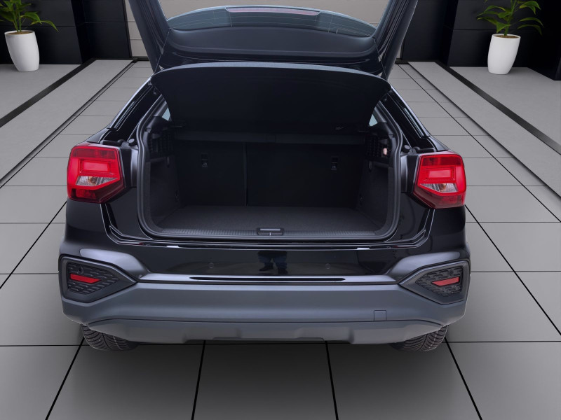 Bild 4: Audi Q2 30 TFSI KAMERA SITZHZG PDC KLIMA LED