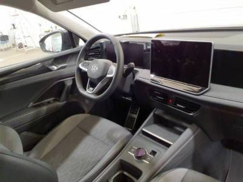 Bild 2: Volkswagen Tiguan 1.5 eTSI DSG GOAL NAVI KAMERA PDC SITZHZG