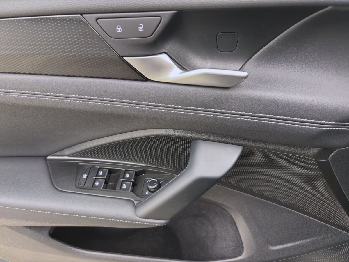 Thumb 10: Volkswagen Tiguan 2.0 TDI DSG GOAL AHK KAMERA NAVI PDC