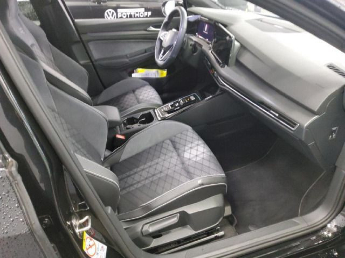 Thumb 2: Volkswagen Golf Variant 1.5 eTSI DSG R-LINE NAVI KAMERA LED PDC
