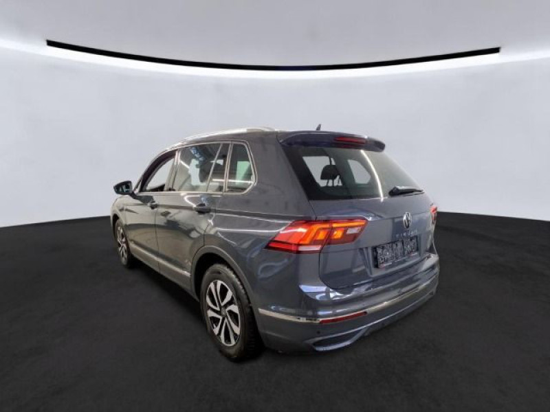 Bild 2: Volkswagen Tiguan 2.0 TDI DSG ACTIVE KAMERA NAVI ACC AHK