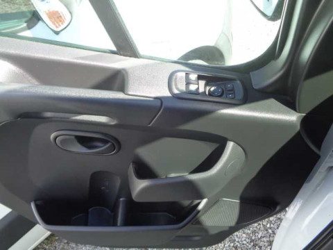 Ansicht 9 - Gebrauchtwagen Fahrzeug, Modell Interstar der Marke Nissan von Verkäufer Autocenter Landsberg - Zweigniederlassung der Autohaus MKM Huber GmbH