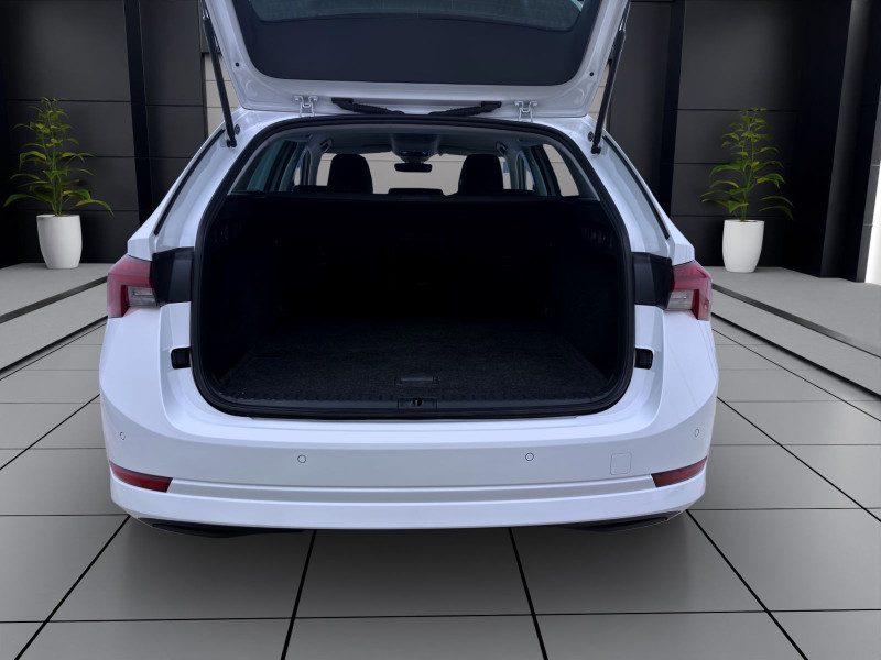 Bild 4: Škoda Octavia Combi 2.0 TDI DSG STYLE AHK KAMERA NAVI PDC