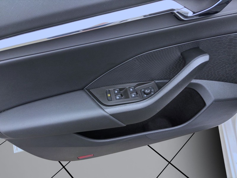 Bild 10: Škoda Octavia Combi 2.0 TDI DSG STYLE AHK KAMERA NAVI PDC
