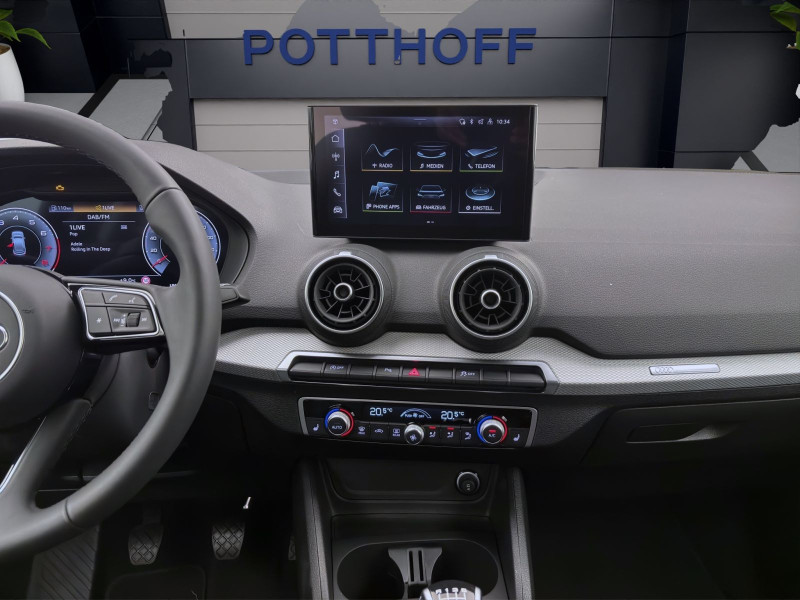 Bild 13: Audi Q2 30 TFSI KAMERA SITZHZG PDC KLIMA LED