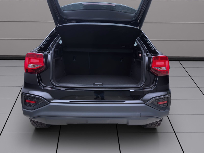 Bild 4: Audi Q2 30 TFSI KAMERA SITZHZG PDC KLIMA LED