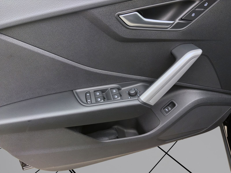 Bild 10: Audi Q2 30 TFSI KAMERA SITZHZG PDC KLIMA LED