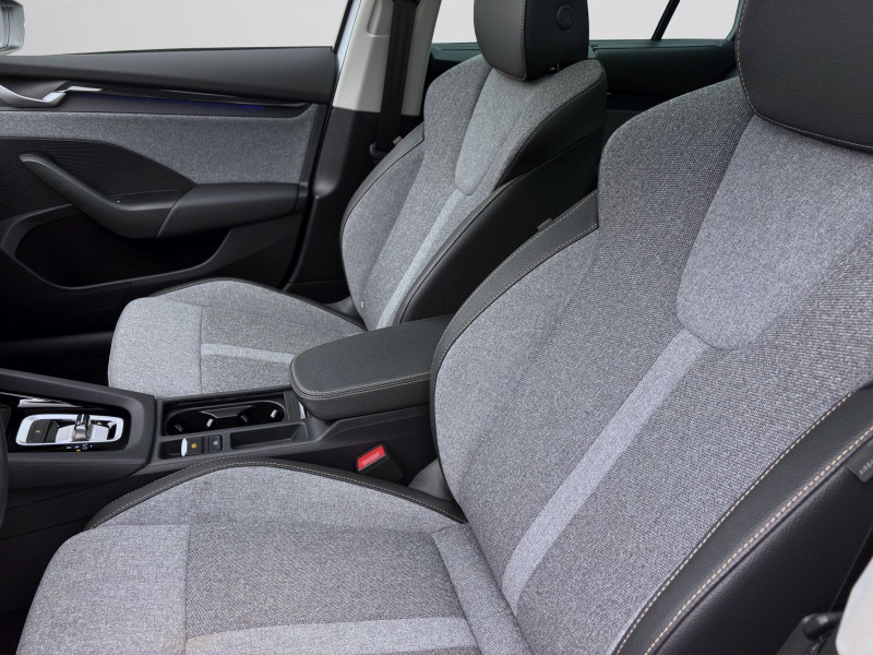 Bild 9: Škoda Octavia Combi 2.0 TDI DSG TOUR STDHZG PANO AHK NAVI