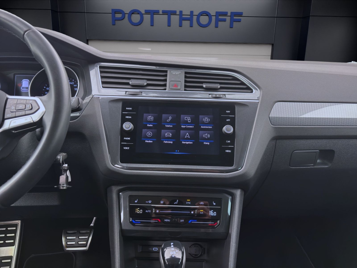 Thumb 14: Volkswagen Tiguan 2.0 TDI DSG ACTIVE AHK KAMERA NAVI PDC