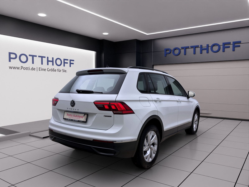 Bild 5: Volkswagen Tiguan 2.0 TDI DSG 4M LIFE NAVI KAMERA SITZHZG