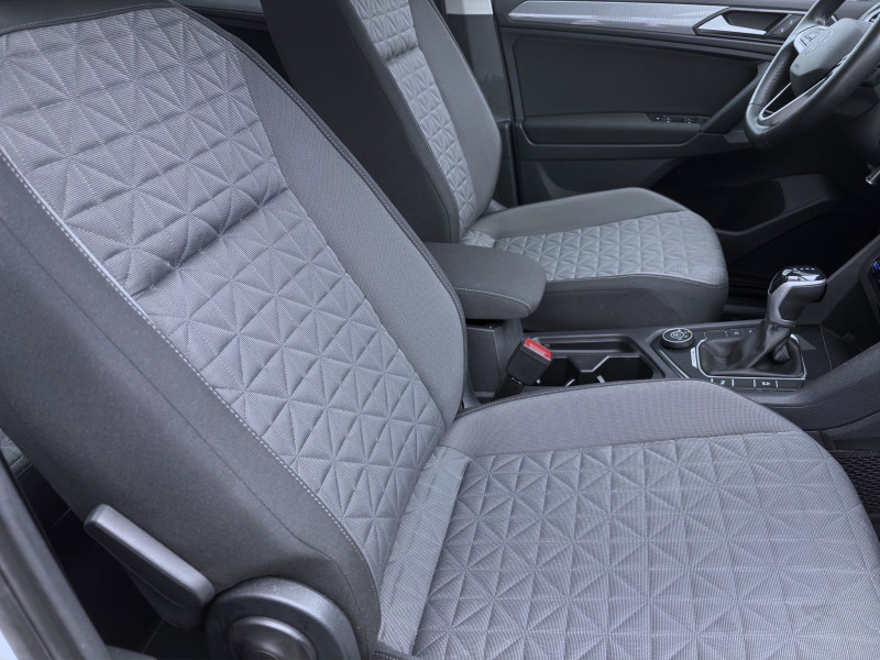 Bild 16: Volkswagen Tiguan 2.0 TDI DSG 4M LIFE NAVI KAMERA SITZHZG