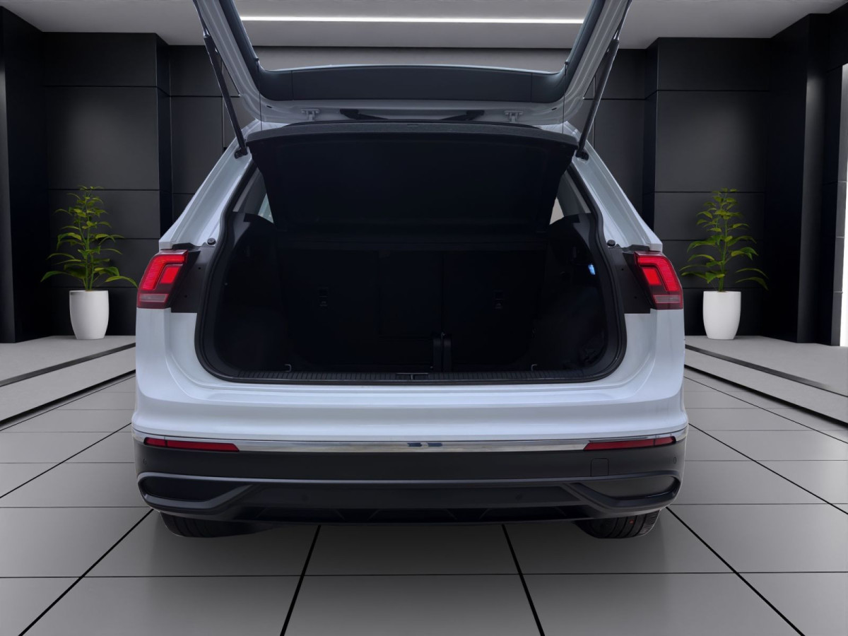 Thumb 4: Volkswagen Tiguan 2.0 TDI DSG 4M LIFE NAVI KAMERA SITZHZG