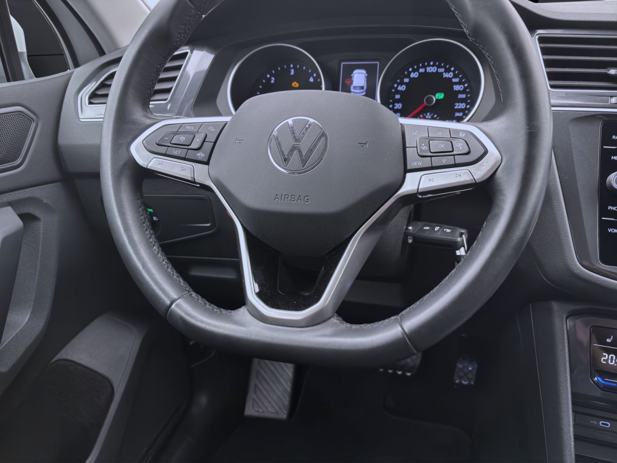 Thumb 12: Volkswagen Tiguan 2.0 TDI DSG 4M LIFE NAVI KAMERA SITZHZG