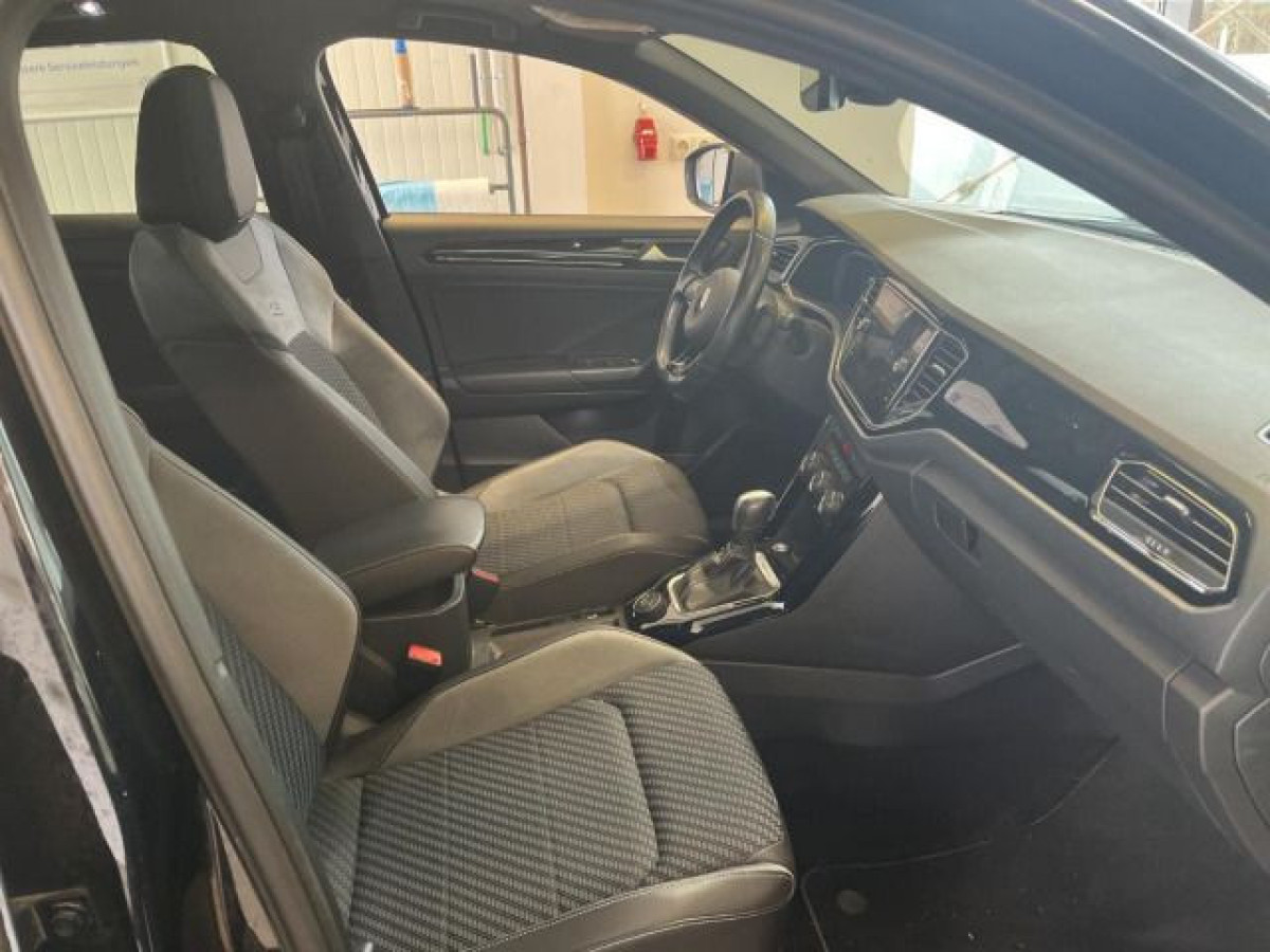 Thumb 2: Volkswagen T-Roc 4M R PANO AHK KAMERA SITZHZG PDC