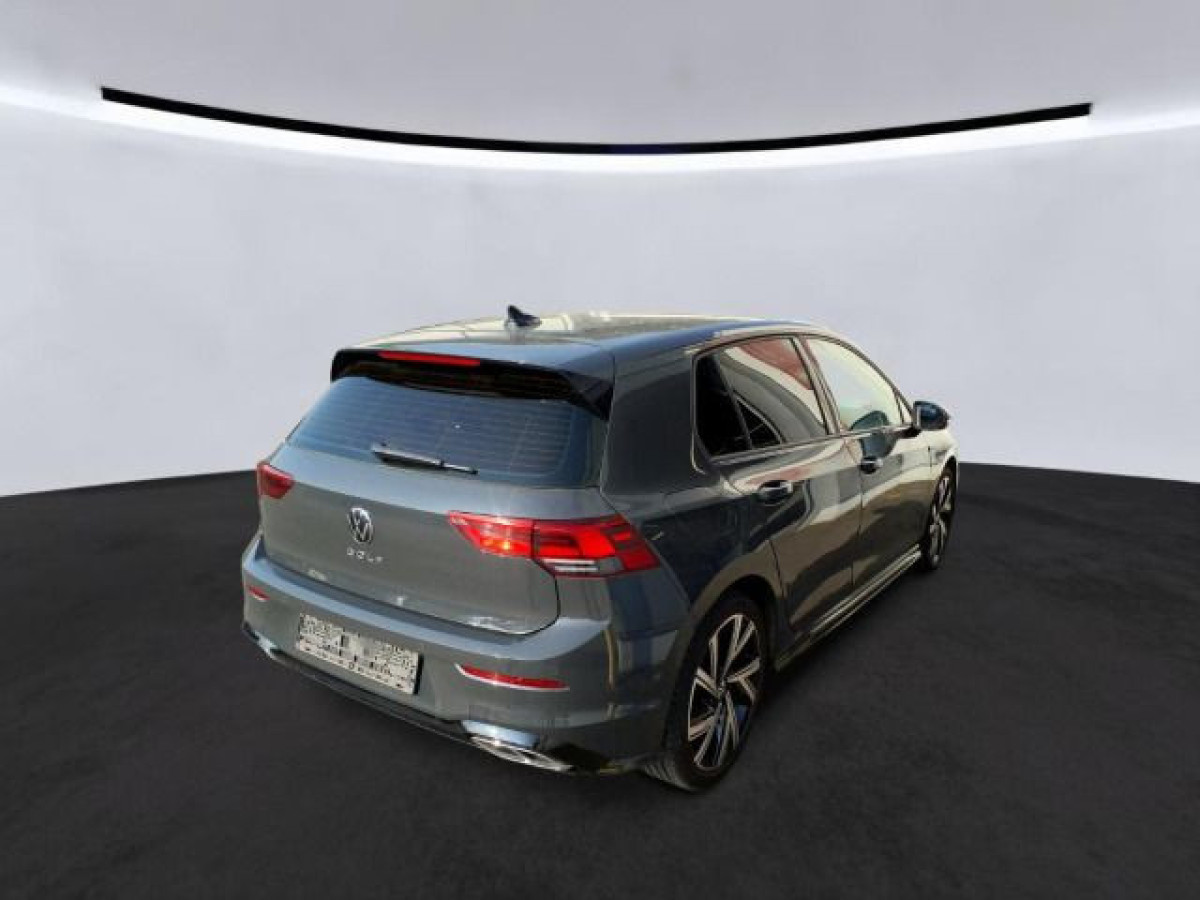 Thumb 1: Volkswagen Golf 1.5 TSI R-LINE KLIMA PDC LED SHZG