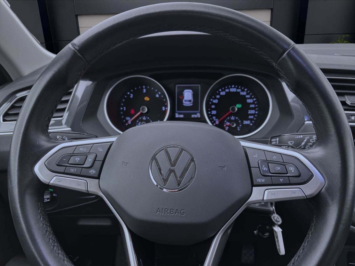 Thumb 12: Volkswagen Tiguan 2.0 TDI DSG LIFE AHK NAVI KAMERA ACC