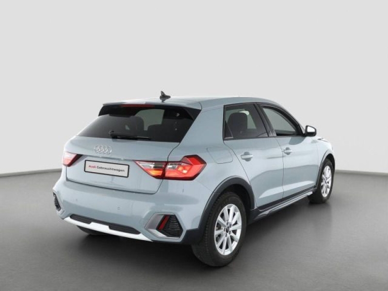Bild 1: Audi A1 allstreet 30 TFSI PDC KLIMA SHZG LM16 DAB+