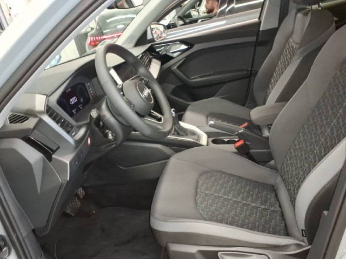 Thumb 2: Audi A1 allstreet 30 TFSI PDC KLIMA SHZG LM16 DAB+
