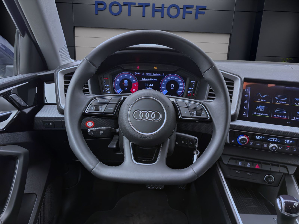 Thumb 11: Audi A1 allstreet 30 TFSI PDC KLIMA SHZG LM16 DAB+