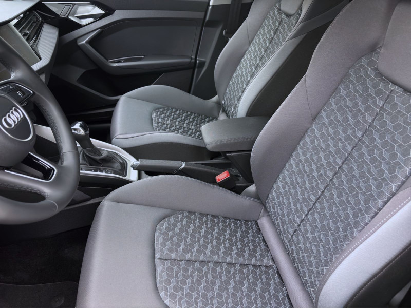 Bild 9: Audi A1 allstreet 35 TFSI PDC LED ACC KLIMA SHZG