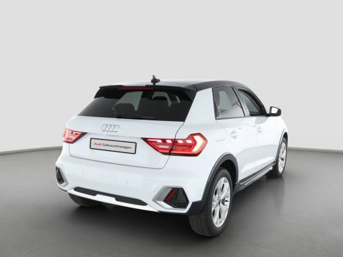 Thumb 1: Audi A1 allstreet 35 TFSI PDC LED ACC KLIMA SHZG