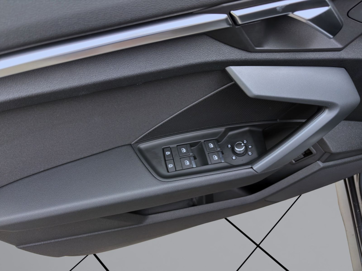 Thumb 10: Audi A3 Limousine TFSI S-LINE NAVI eKLAPPE AHK KLIMA