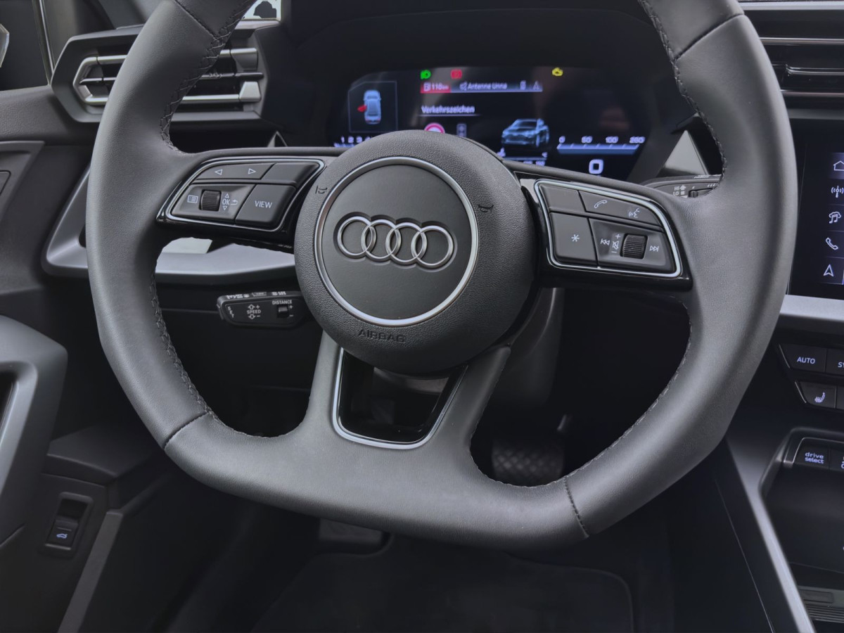 Thumb 12: Audi A3 Limousine TFSI S-LINE NAVI eKLAPPE AHK KLIMA