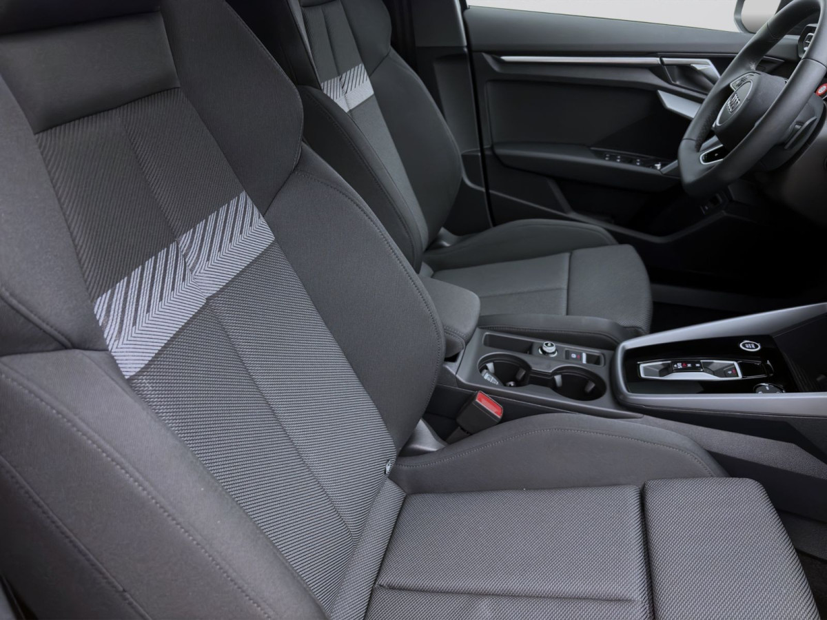 Thumb 16: Audi A3 Limousine TFSI S-LINE NAVI eKLAPPE AHK KLIMA