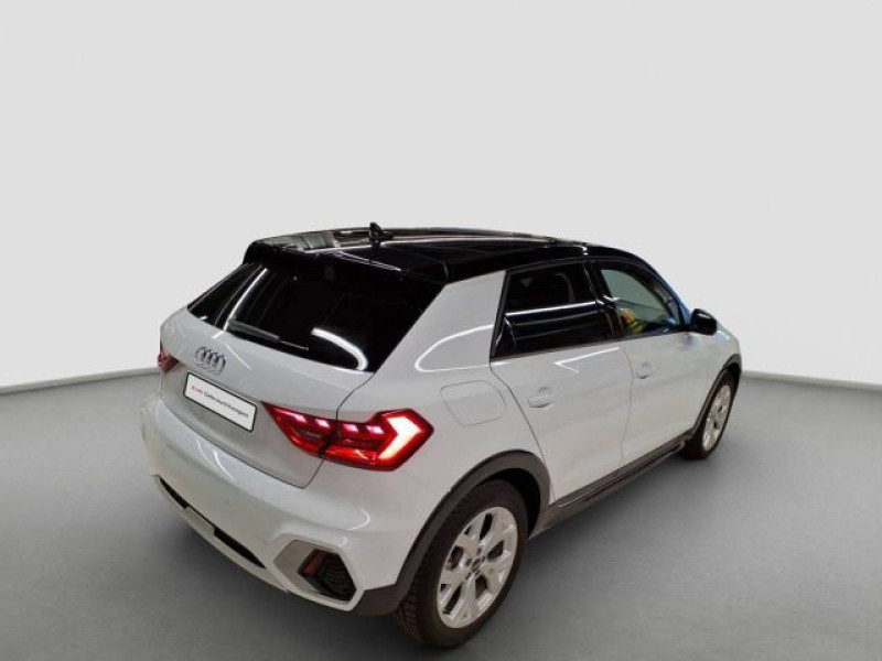 Bild 1: Audi A1 allstreet 35 TFSI PDC LED ACC KLIMA SHZG