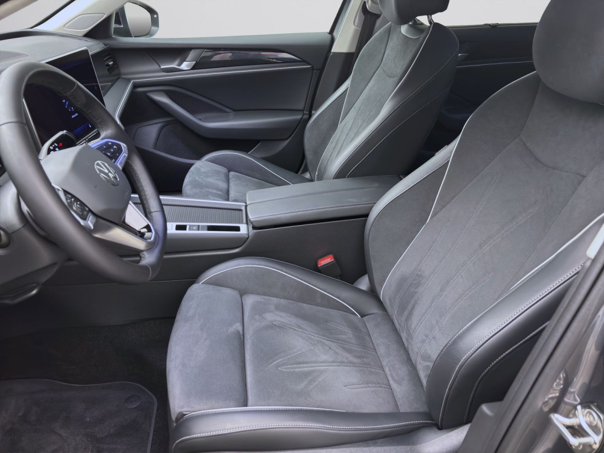 Thumb 9: Volkswagen Passat Variant 2.0 TDI DSG BUSINESS NAVI KAMERA KLIMA SHZG