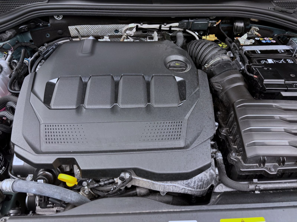 Thumb 18: Volkswagen Passat Variant 2.0 TDI DSG BUSINESS NAVI KAMERA KLIMA SHZG