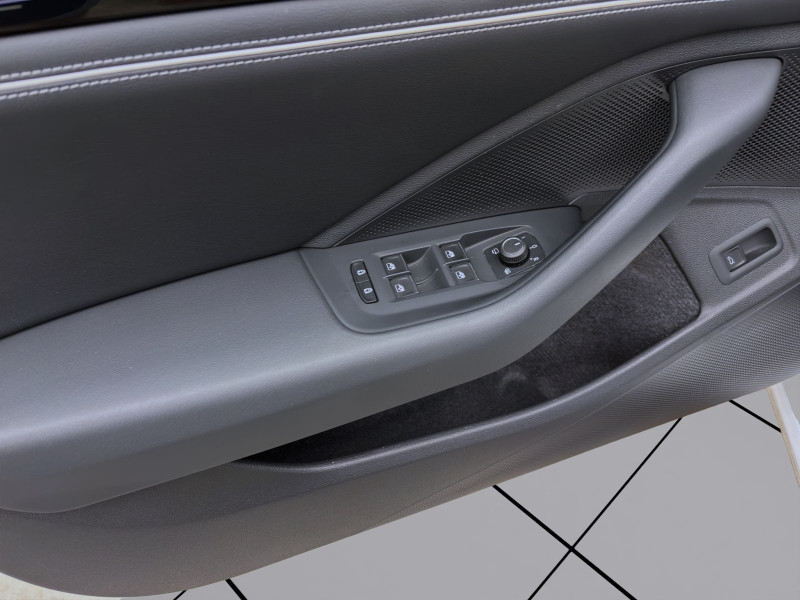 Bild 10: Volkswagen Passat Variant 2.0 TDI DSG ELEGANCE PANO AHK KAMERA NAVI
