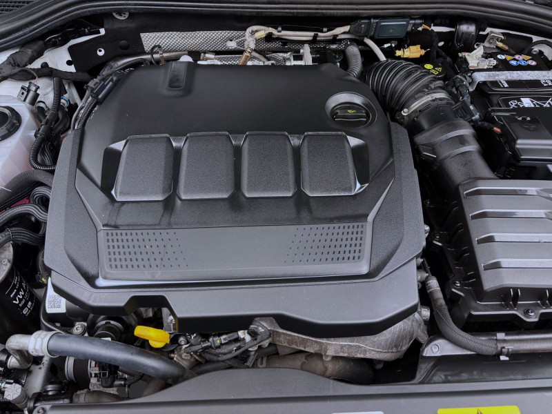 Bild 18: Volkswagen Passat Variant 2.0 TDI DSG ELEGANCE PANO AHK KAMERA NAVI