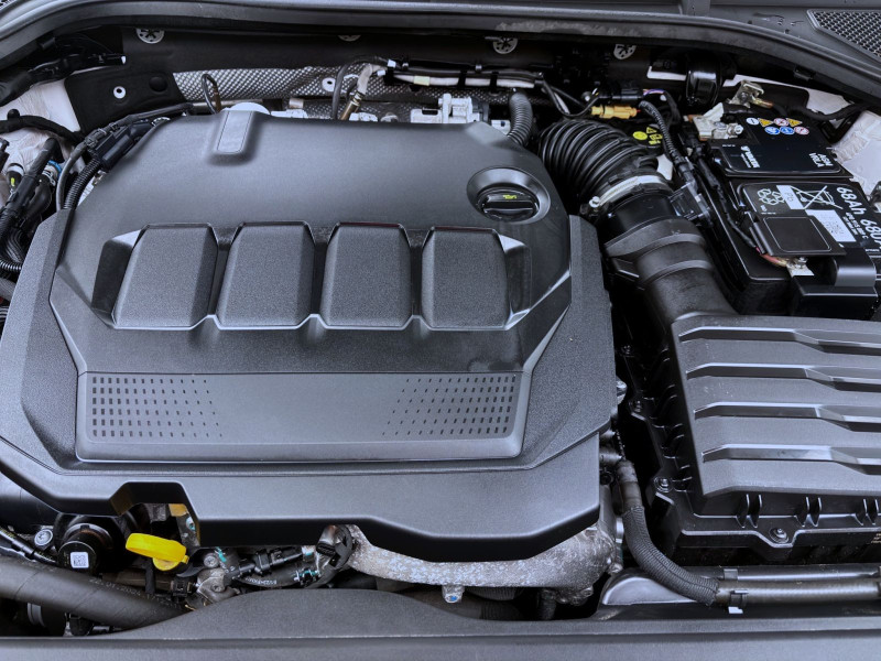 Bild 18: Škoda Octavia Combi 2.0 TDI DSG STYLE STDHZG NAVI KAMERA AHK