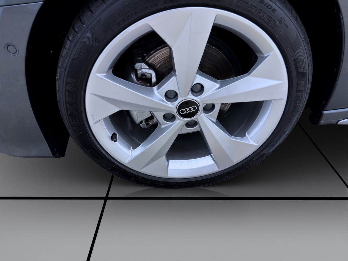 Thumb 8: Audi A3 Limousine 30 TFSI S-LINE KAMERA NAVI eKLAPPE LM18