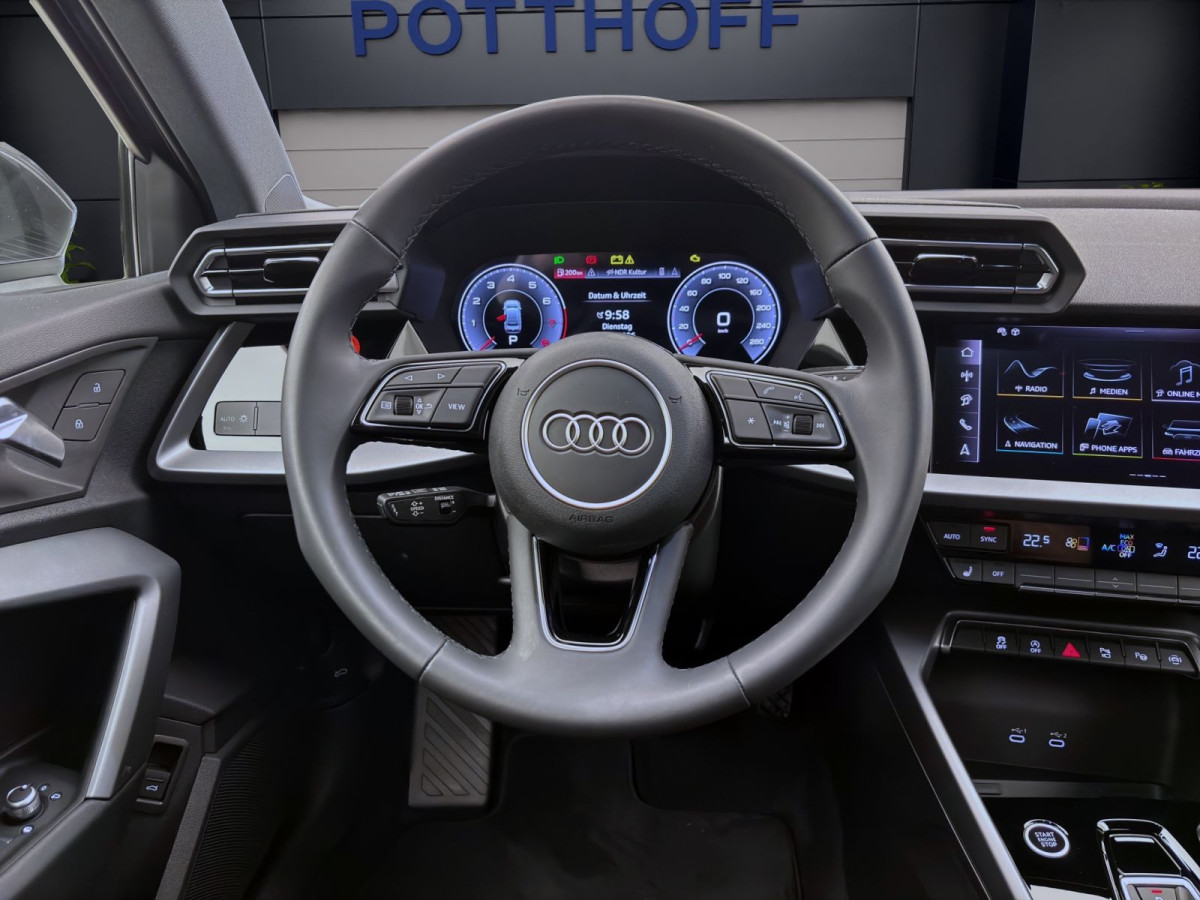 Thumb 11: Audi A3 Limousine 30 TFSI S-LINE KAMERA NAVI eKLAPPE LM18