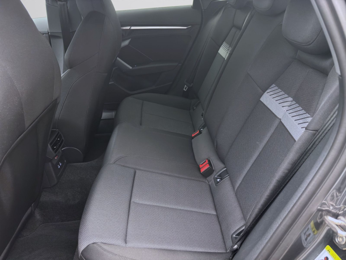 Thumb 15: Audi A3 Limousine 30 TFSI S-LINE KAMERA NAVI eKLAPPE LM18