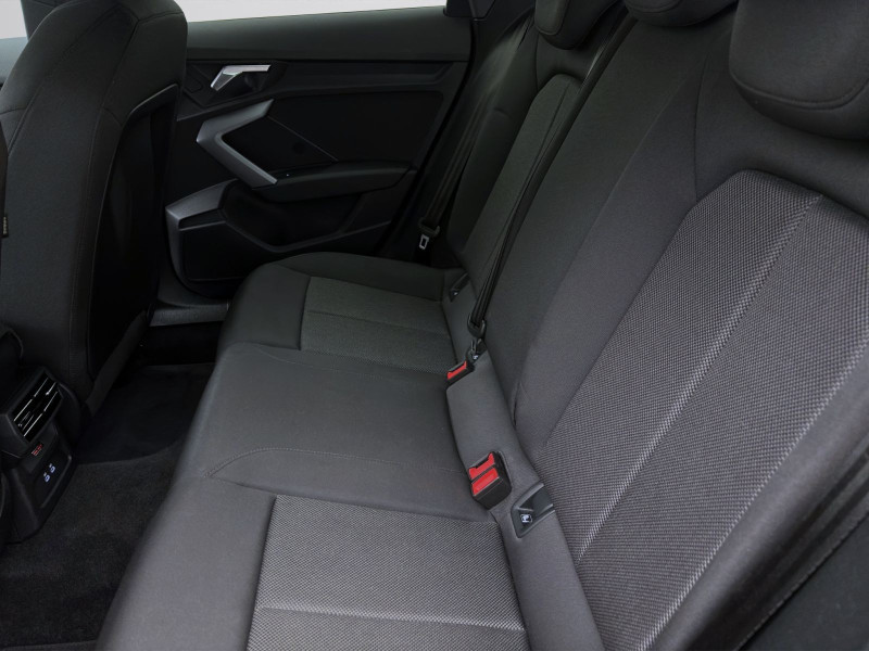 Bild 15: Audi A3 Limousine 35 TFSI ADVANCED LED PDC eKLAPPE KLIMA