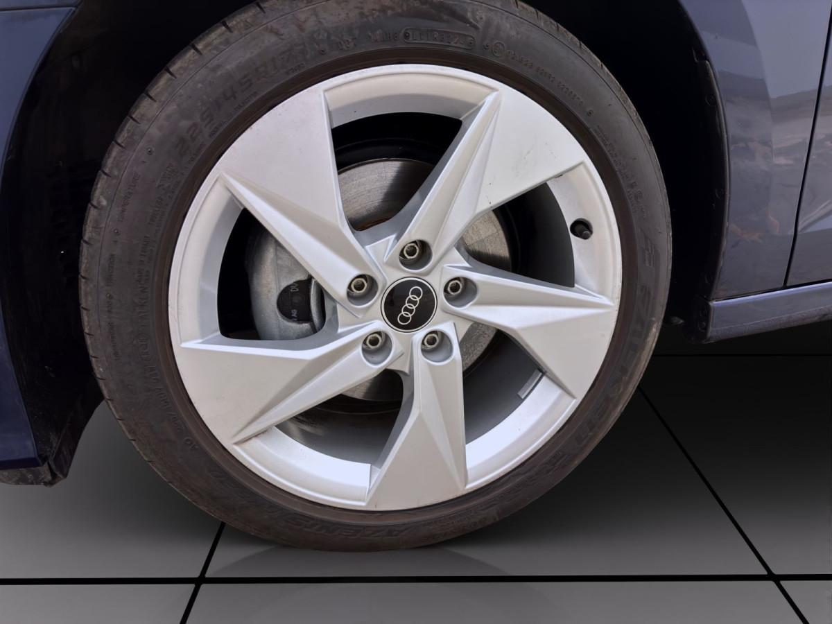 Thumb 8: Audi A3 Limousine 35 TFSI ADVANCED LED PDC eKLAPPE KLIMA