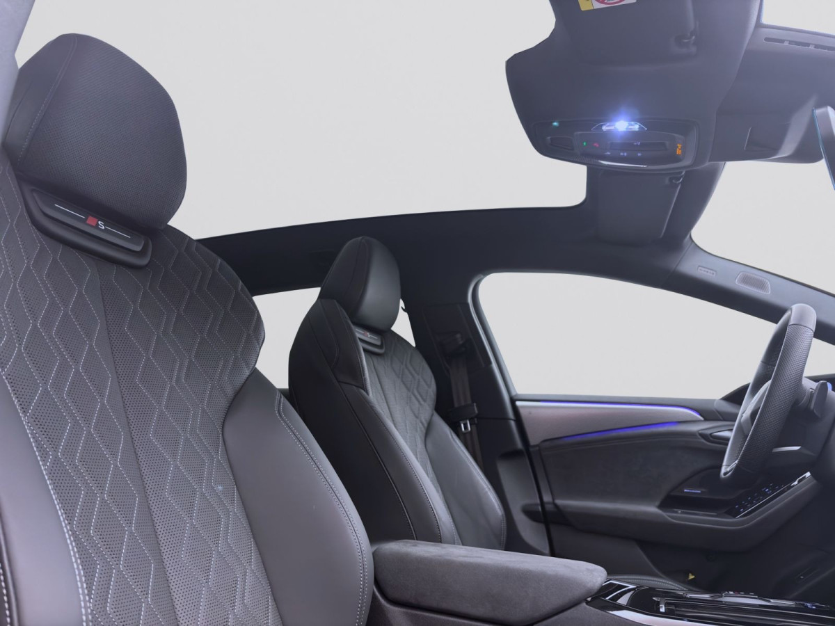 Thumb 16: Audi S6 Avant e-tron Q EDITION ONE BEIGE B&O MATRIX PANO LM21