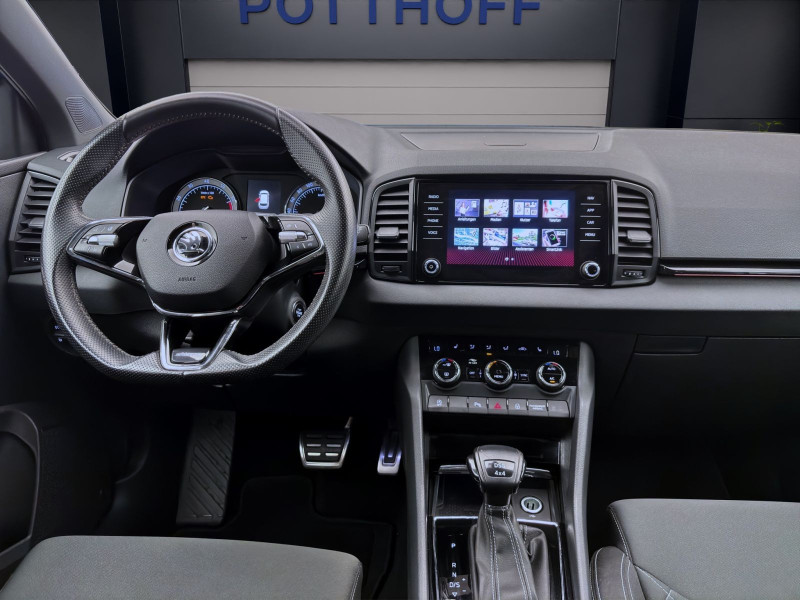Bild 12: Škoda Karoq 2.0 TSI DSG 4x4 SPORTLINE AHK NAVI PDC SITZHZG