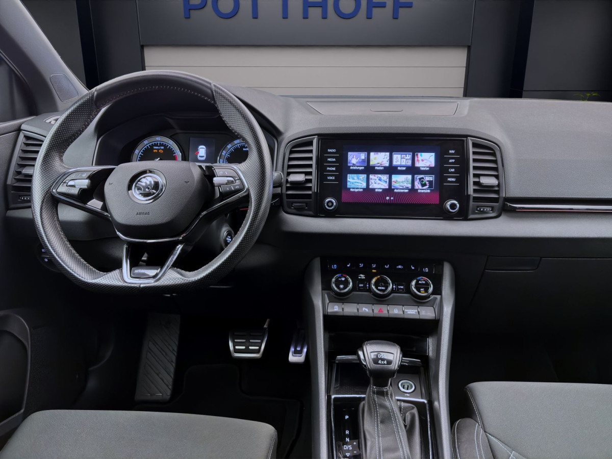 Thumb 12: Škoda Karoq 2.0 TSI DSG 4x4 SPORTLINE AHK NAVI PDC SITZHZG