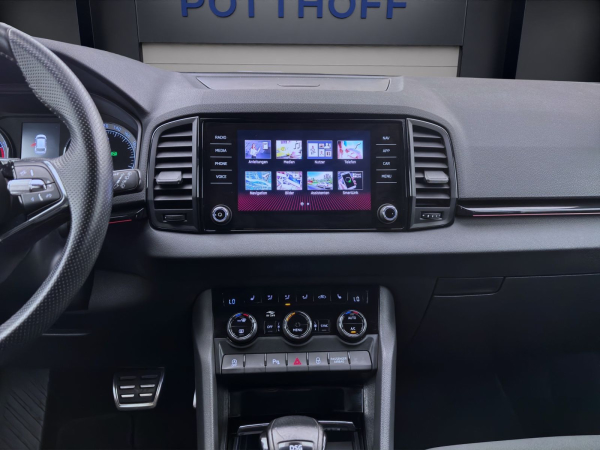 Thumb 13: Škoda Karoq 2.0 TSI DSG 4x4 SPORTLINE AHK NAVI PDC SITZHZG